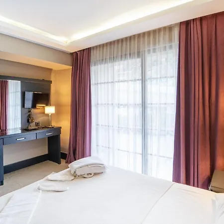 Lejlighed Studio Flat With Pool In *